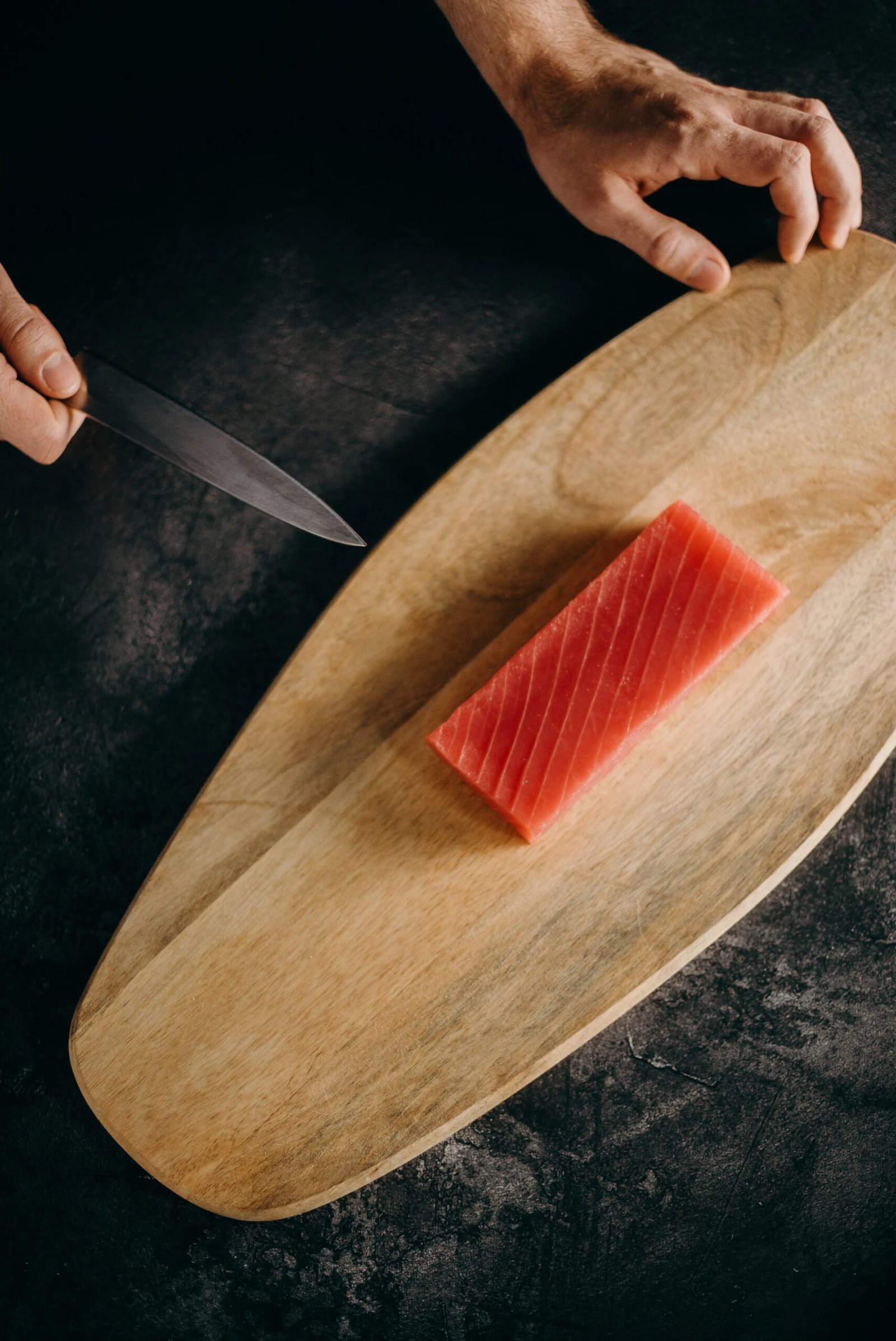 Raw Diet vs. Kibble: What Vets Actually Say